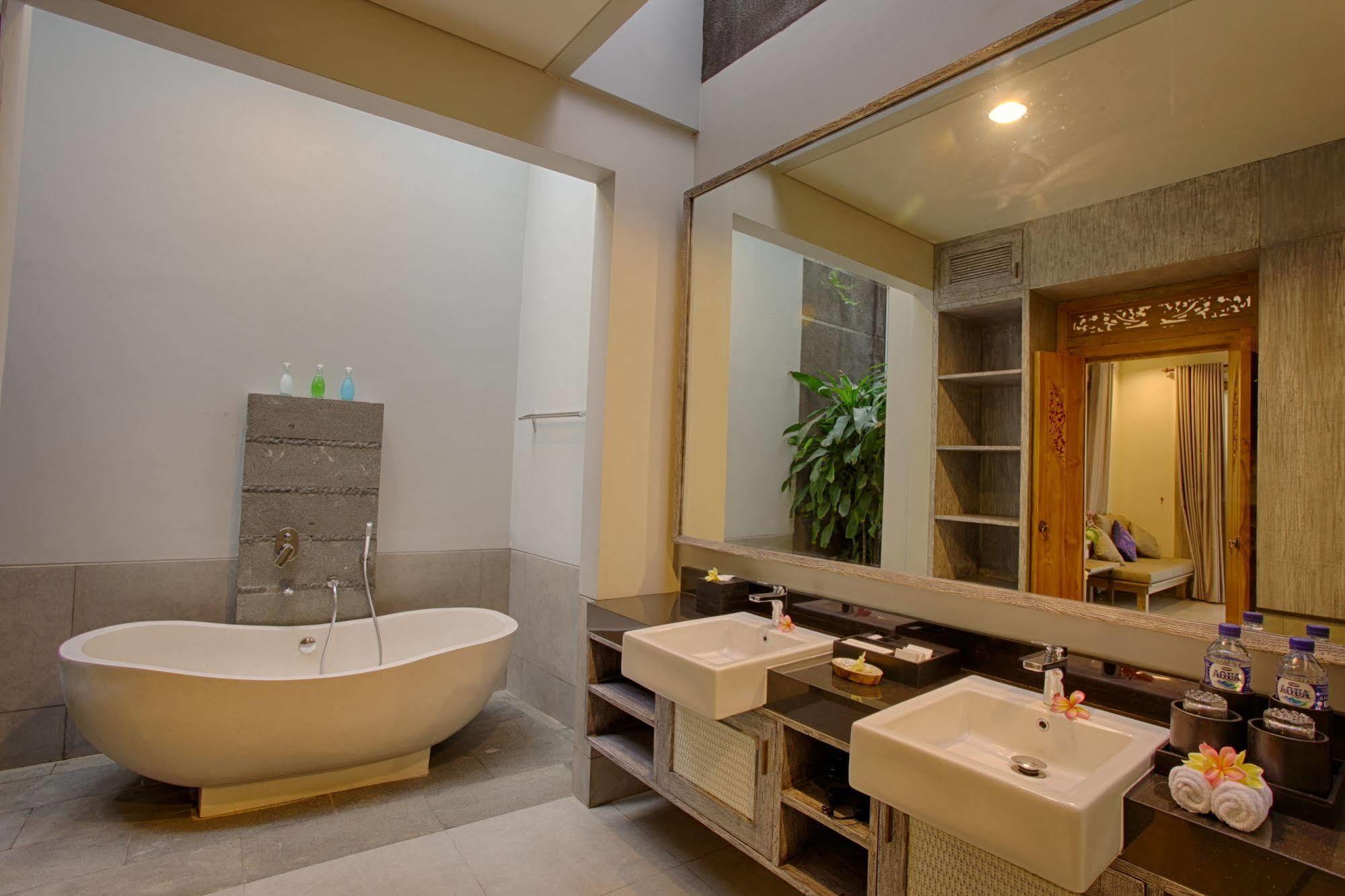 The Poh Jimbaran Exterior foto